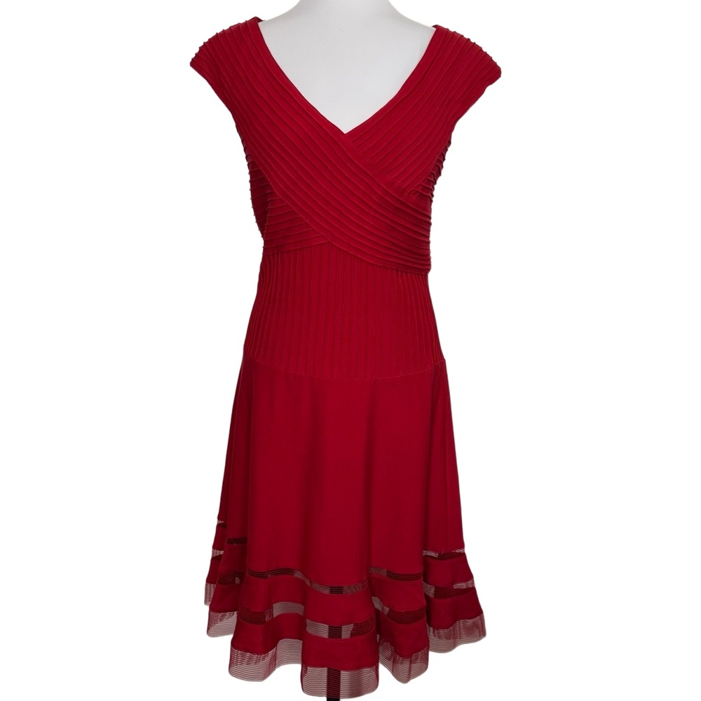 Tadashi Shoji Red V-Neck Pleated‎ Body Sheer Hem A-Line Dress Medium